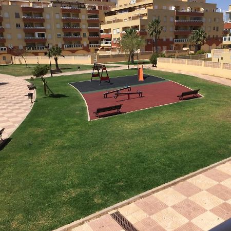 Apartamento Las Palmerillas-Residencial Torrequebrada Roquetas de Mar Dış mekan fotoğraf